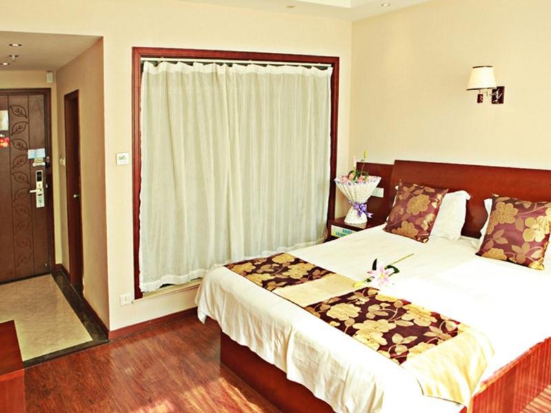 Greentree Inn Shanghai Songjiang University City New Songjiang Road Express Hotel Exteriör bild