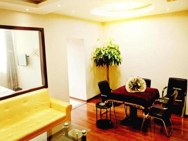 Greentree Inn Shanghai Songjiang University City New Songjiang Road Express Hotel Exteriör bild