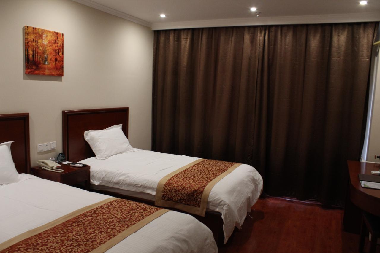 Greentree Inn Shanghai Songjiang University City New Songjiang Road Express Hotel Exteriör bild