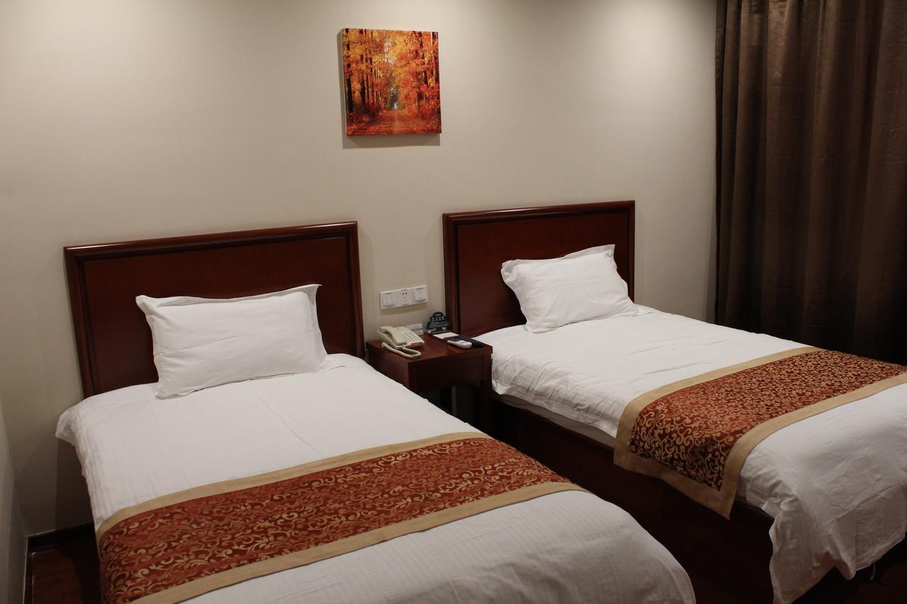 Greentree Inn Shanghai Songjiang University City New Songjiang Road Express Hotel Exteriör bild